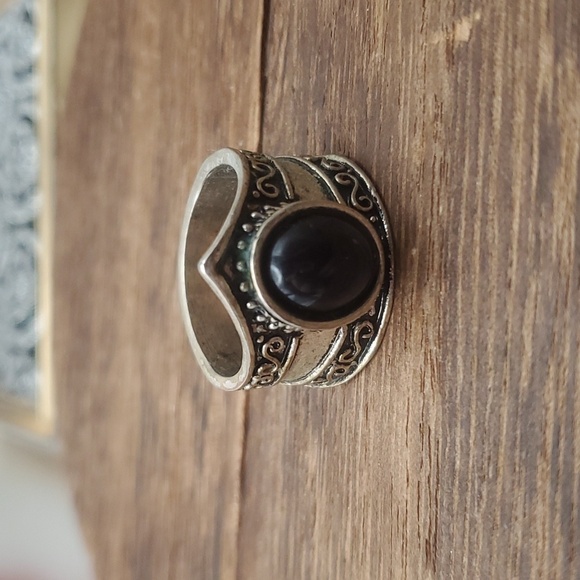 Ring Jewelry - Sterling silver onyx royal ring size 11 R419